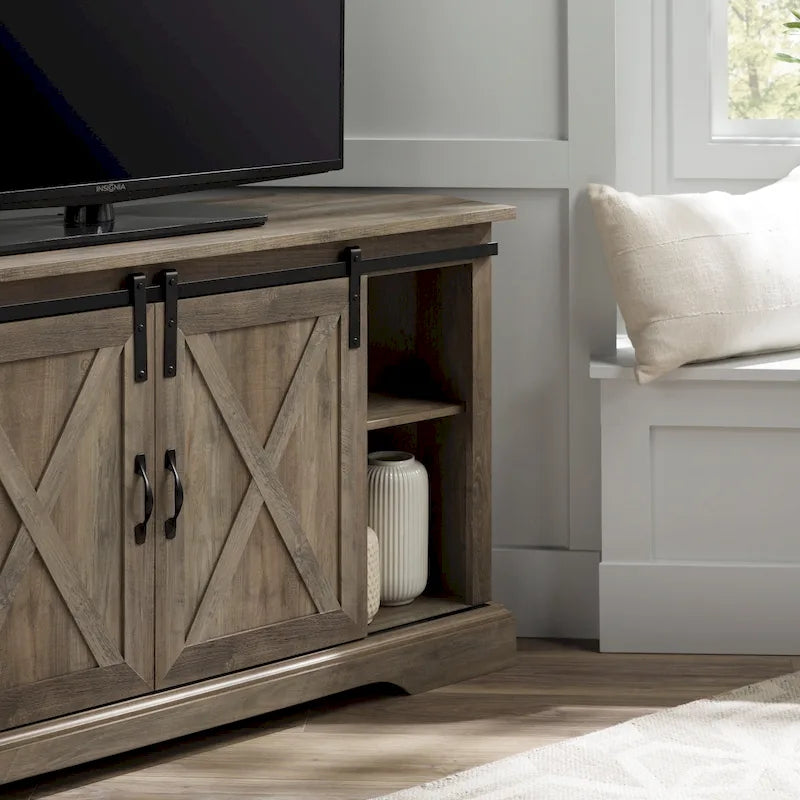 Móvel de TV de canto com porta de correr estilo celeiro de 52 polegadas – estilo rústico de casa de campo