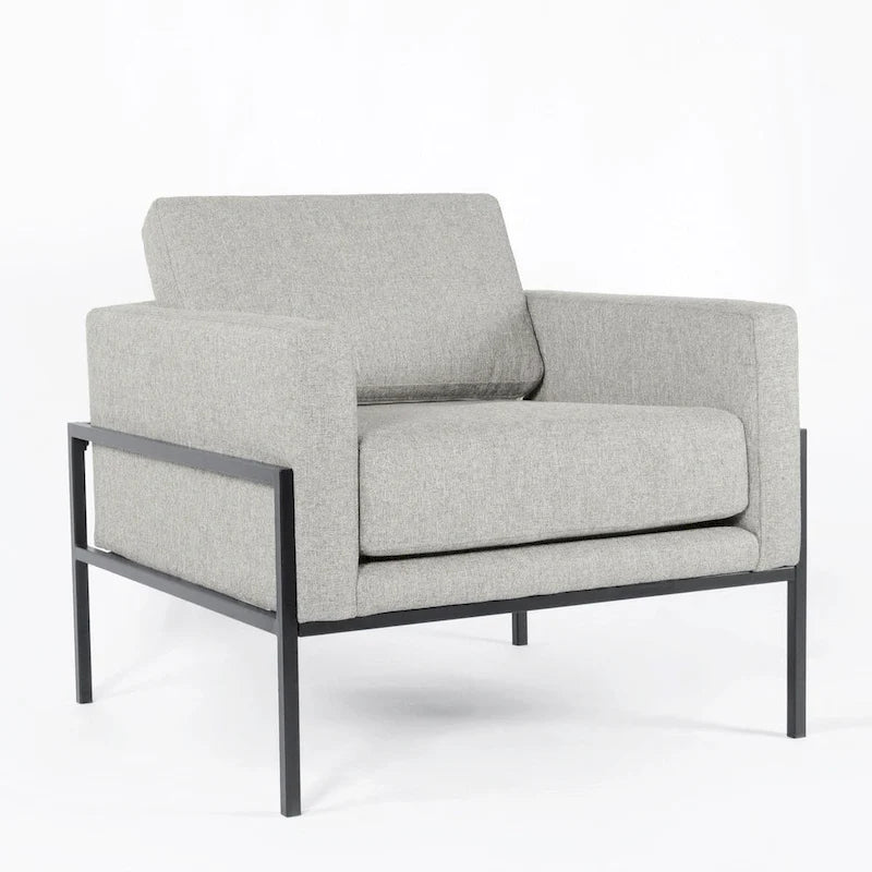 Moderner gepolsterter Clubsessel mit mattschwarzem Metallgestell