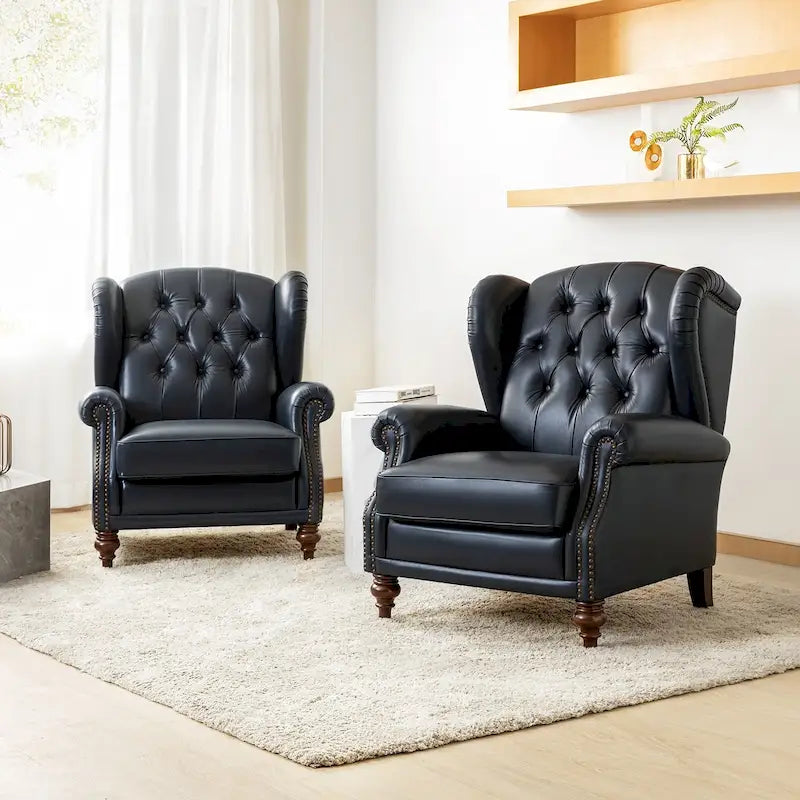 Poltrona wingback in similpelle con schienale alto e gambe in legno massello