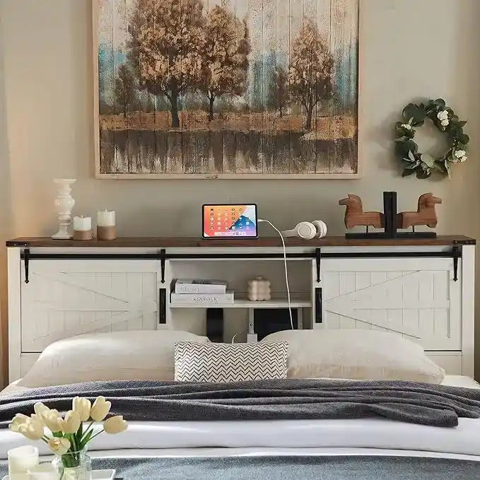 Estructura de cama tamaño Queen estilo granja con estantes de almacenamiento y estación de carga